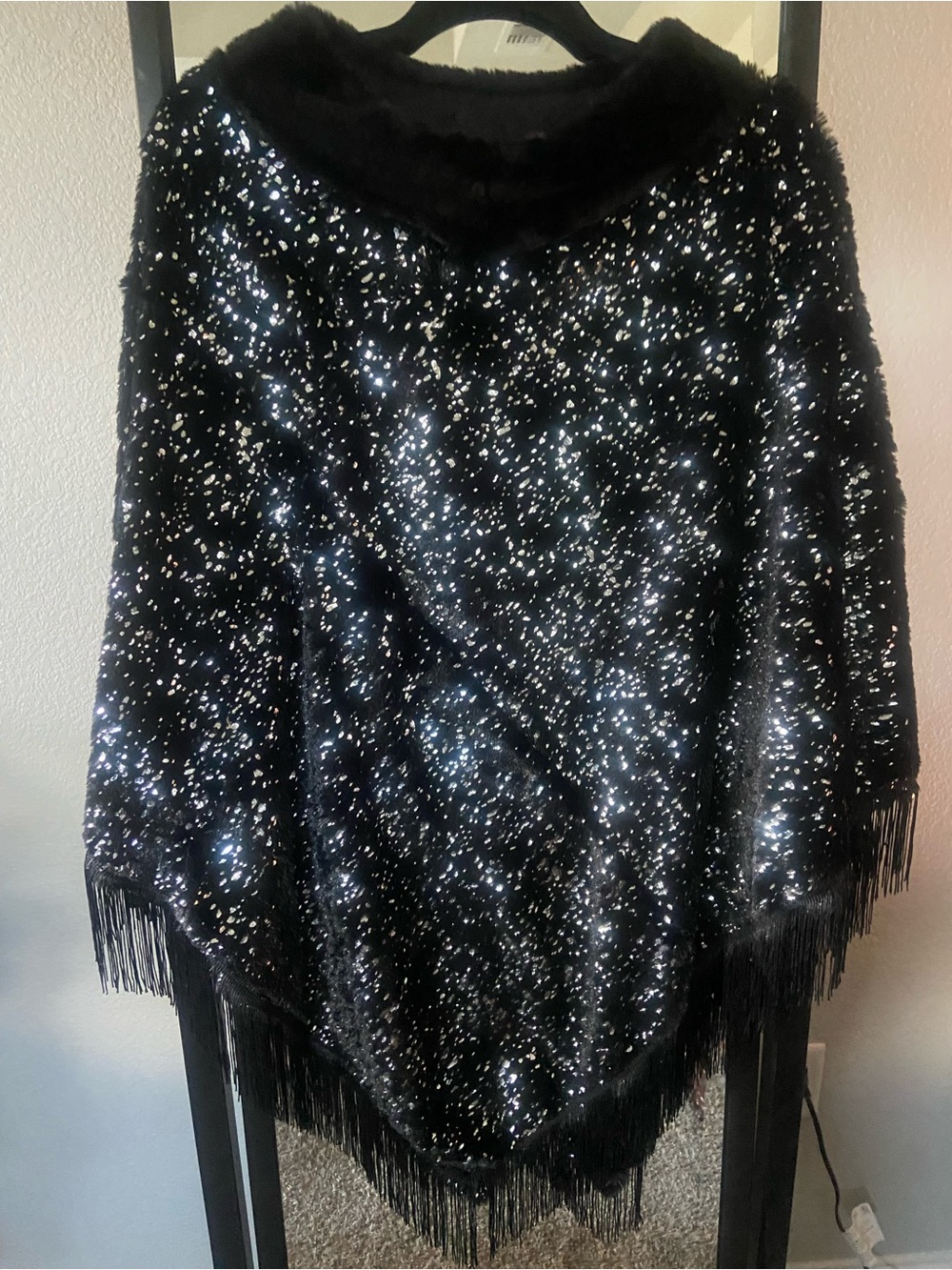 Cato Black & Silver Metallic velvety Fringe Poncho Shrug with Faux Fur Collar